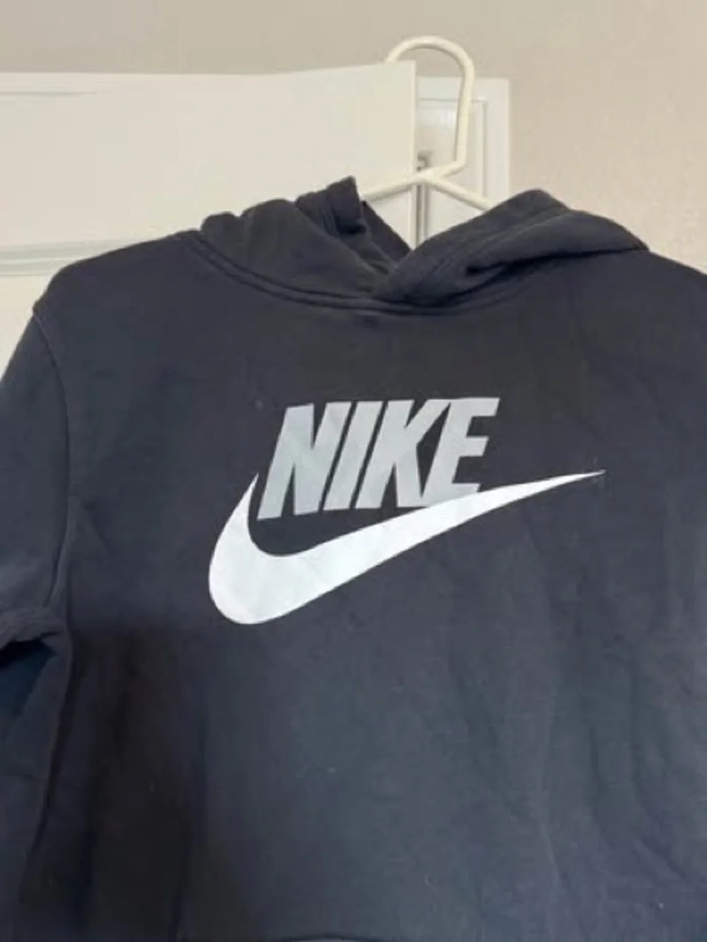 3 boys Nike Black Windbreaker Jacket sweatshirt black size L/XL
